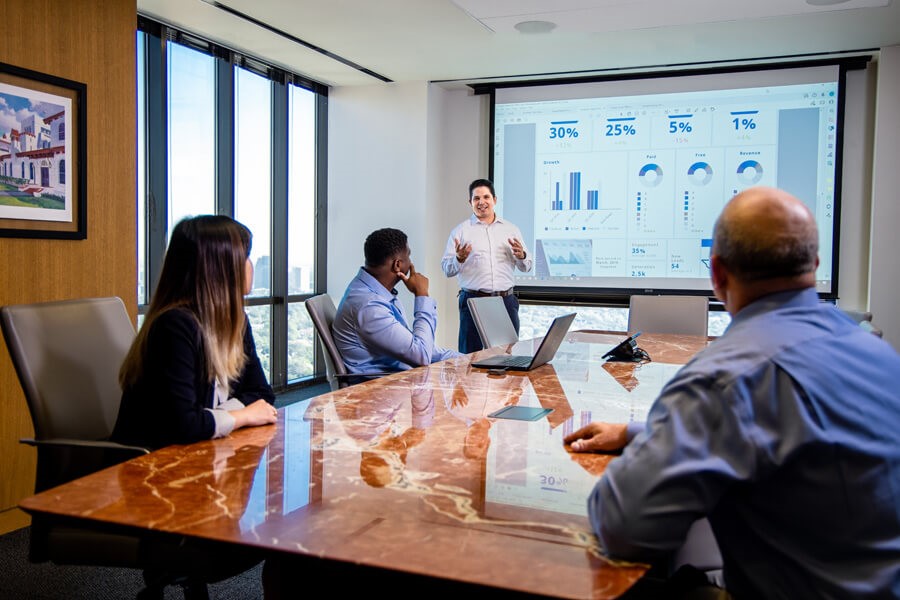 How Tax Planning Impacts Small Business Valuation in Houston