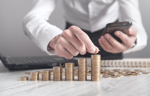 do dividends affect net income